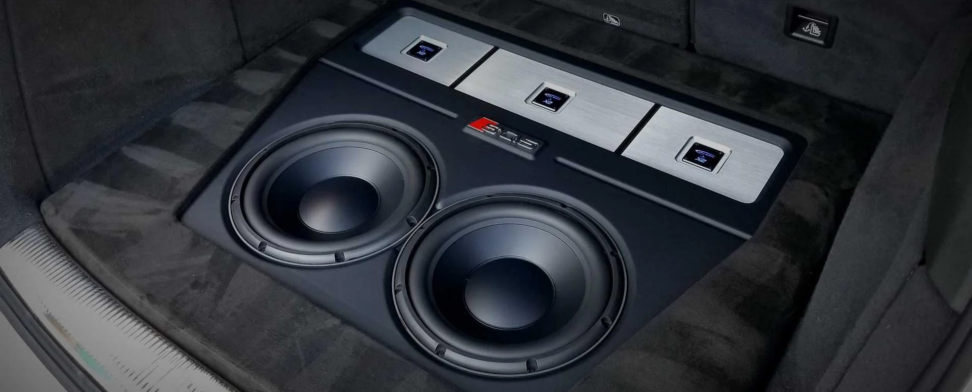 Car audio installation in trunk